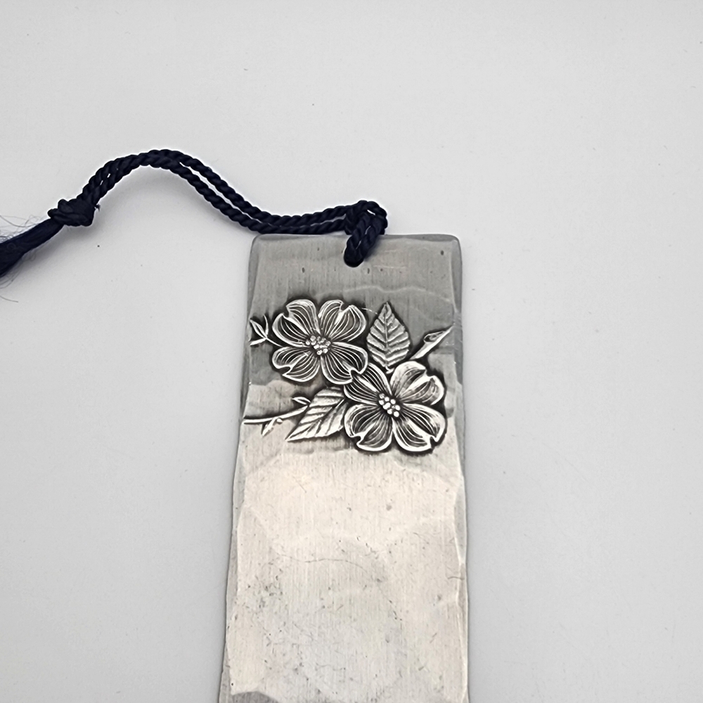 Wendell August Handmade Silver Tone Hammered & Flower Bookmark - Picture 2 of 3